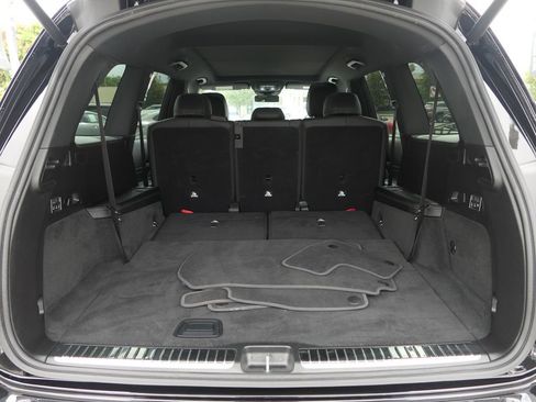 Used 2025 Mercedes-Benz GLS 450 4MATIC image 21
