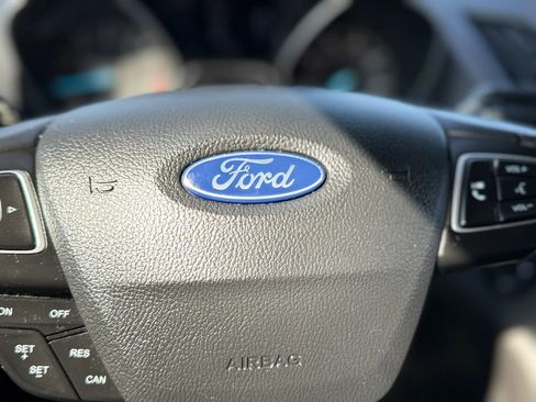 Used 2019 Ford Escape SEL FWD image 33