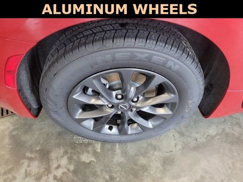 New 2025 Chrysler Pacifica Select w/ Fav Edition Package image 14