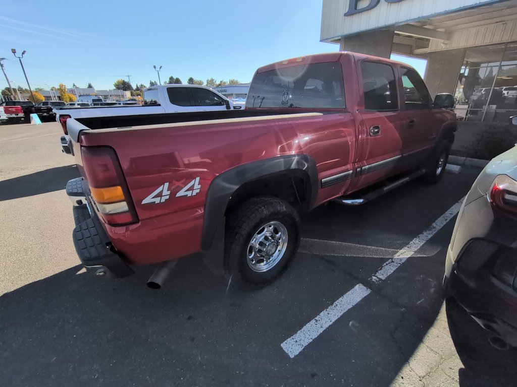 Used 2002 Chevrolet Silverado 2500 LS w/ Electrical Convenience Pkg AWD/4WD image 3