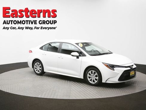 Used 2024 Toyota Corolla LE FWD image 46