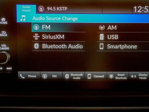 Used 2025 Honda Pilot EX-L image 26