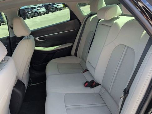 Used 2024 Hyundai Sonata SEL w/ Convenience Package image 13