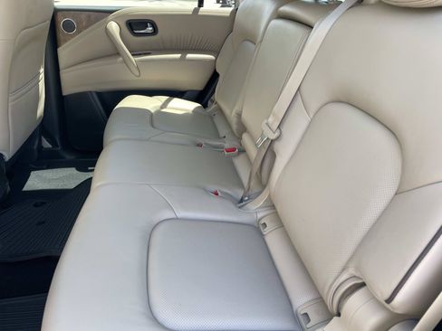 Used 2022 Nissan Armada SL RWD image 20