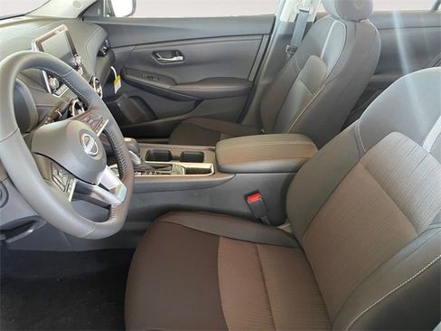 New 2025 Nissan Sentra SV w/ All-Weather Package image 9