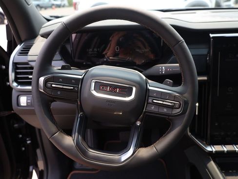 New 2026 GMC Acadia AT4 w/ Luxury Package AWD/4WD image 13
