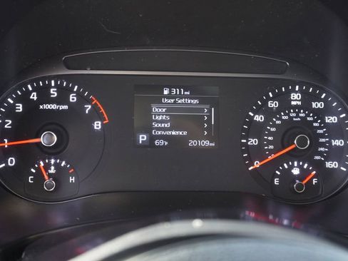 Used 2021 Kia Soul LX image 20