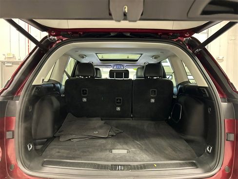 Used 2022 Jeep Grand Cherokee Limited image 34