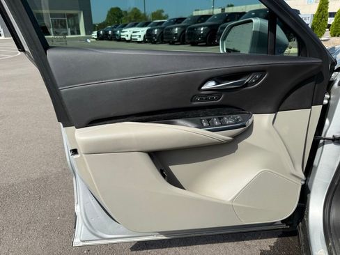 Used 2020 Cadillac XT4 Premium Luxury w/ Cold Weather Package image 20