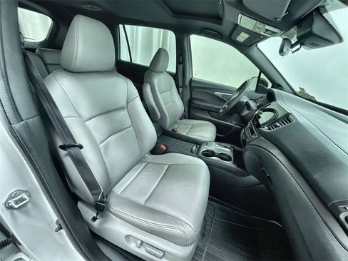 Used 2022 Honda Passport EX-L image 30