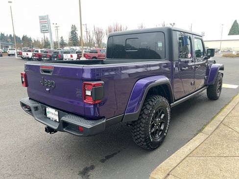 New 2026 Jeep Gladiator Sport image 14