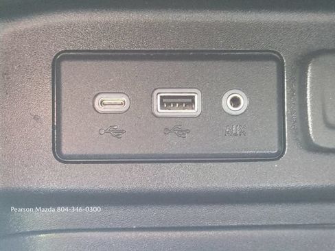 Used 2022 Chevrolet Equinox LT FWD image 22