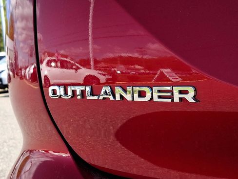 Used 2024 Mitsubishi Outlander SE AWD/4WD image 33