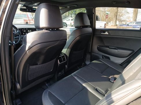 Used 2020 Kia Sportage S w/ S Sunroof Package image 12