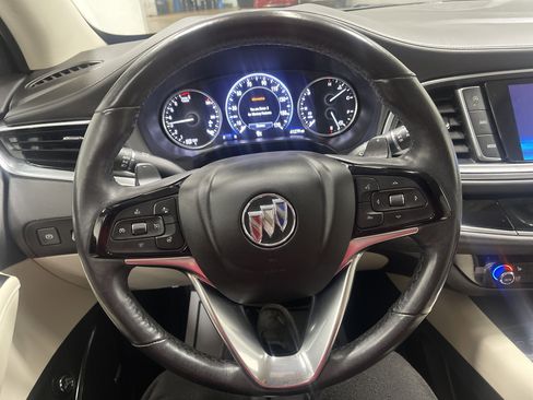 Used 2023 Buick Enclave Avenir w/ Avenir Technology Package AWD/4WD image 30