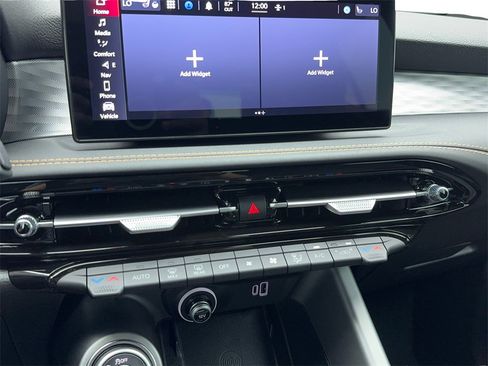 Used 2024 Alfa Romeo Tonale Ti w/ Active Assist Package image 28