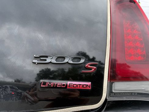Used 2022 Chrysler 300 S RWD image 20