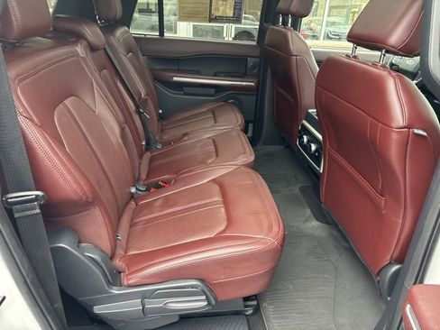 Used 2024 Ford Expedition Max Limited image 15