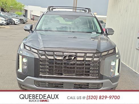 Used 2023 Hyundai Palisade Limited FWD image 2