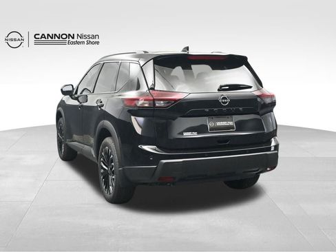 New 2026 Nissan Rogue SV FWD image 4
