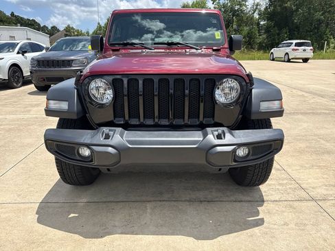 Used 2021 Jeep Wrangler Unlimited Sport AWD/4WD image 26