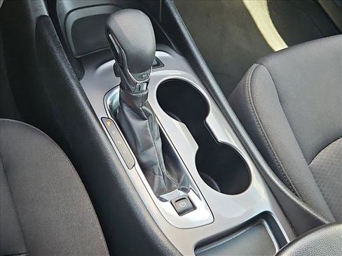 Certified 2024 Chevrolet Malibu LS FWD image 17