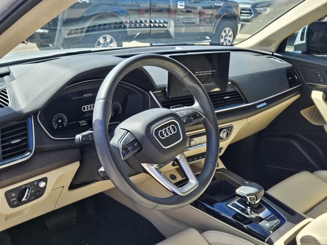Used 2023 Audi Q5 2.0T Prestige AWD/4WD image 10