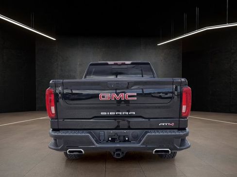 Used 2020 GMC Sierra 1500 AT4 w/ AT4 Premium Package AWD/4WD image 6