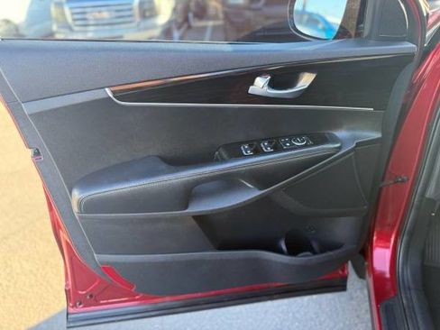 Used 2020 Kia Sorento S FWD image 9