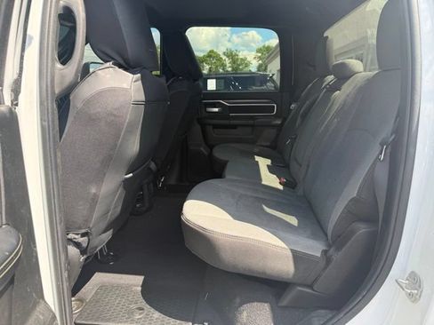 Used 2024 RAM 2500 Big Horn AWD/4WD image 19