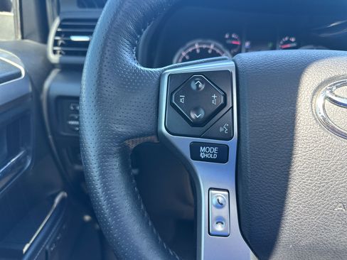 Used 2023 Toyota 4Runner Limited AWD/4WD image 20