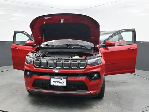 Used 2022 Jeep Compass Limited AWD/4WD image 47
