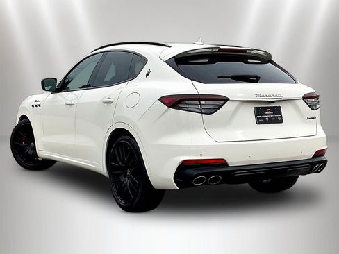 Used 2024 Maserati Levante Modena Ultima AWD/4WD image 4