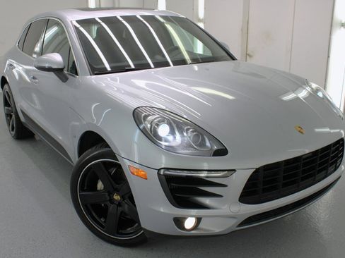 Used 2016 Porsche Macan S image 27