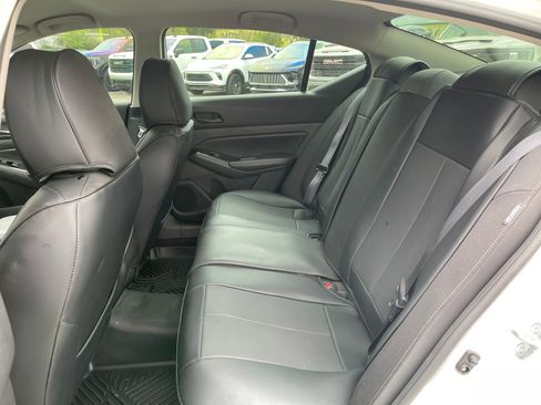 Used 2023 Nissan Altima 2.5 SV image 24