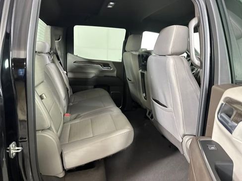 Used 2023 Chevrolet Silverado 1500 LT AWD/4WD image 27