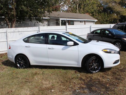 Used 2016 Dodge Dart SXT w/ Rallye Appearance Group image 13