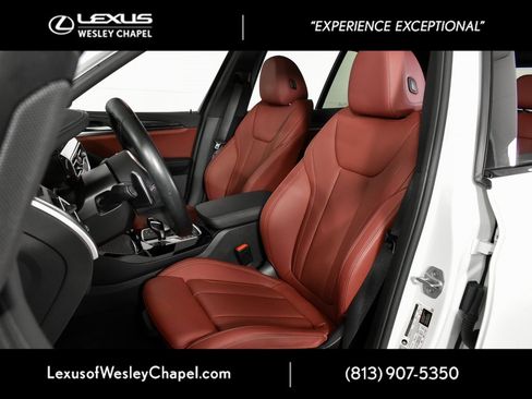 Used 2024 BMW X3 M40i w/ Premium Package image 19