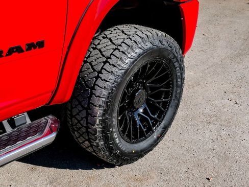 Used 2024 RAM 2500 Big Horn w/ Sport Appearance Package image 61