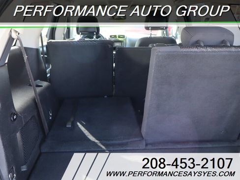 Used 2018 Dodge Journey SE image 13