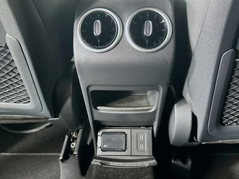 Certified 2026 Mercedes-Benz GLA 250 4MATIC image 32