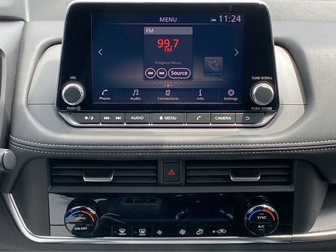 Certified 2023 Nissan Rogue SV AWD/4WD image 28