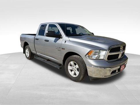 Used 2022 RAM 1500 Classic SLT w/ Trailer Tow Group AWD/4WD image 1