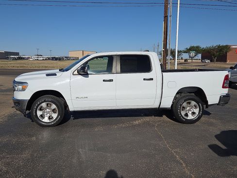 Used 2024 RAM 1500 Big Horn AWD/4WD image 2