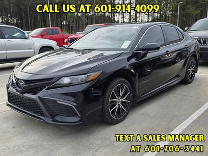 Used 2023 Toyota Camry SE w/ Convenience Package