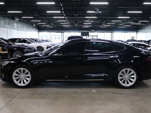 Used 2018 Tesla Model S P100D image 2