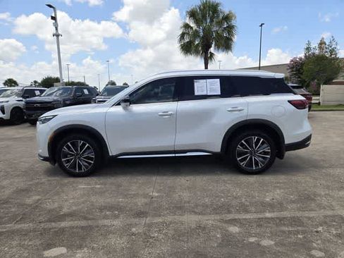 Certified 2026 INFINITI QX60 Luxe w/ Cargo Package AWD/4WD image 3