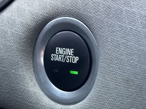 Used 2023 Chevrolet Malibu LT FWD image 23