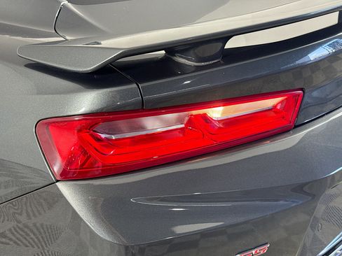 Used 2016 Chevrolet Camaro SS image 34