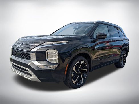 New 2025 Mitsubishi Outlander SEL image 8